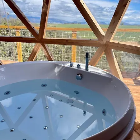 Lavan'dome Luxury tent